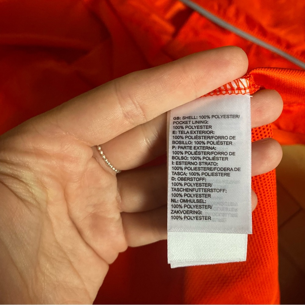 THE NORTH FACE WINDBREAKER - Picture 7 of 8